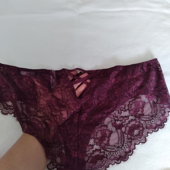 Lot of Lane bryant panties - Picture 8 of 8